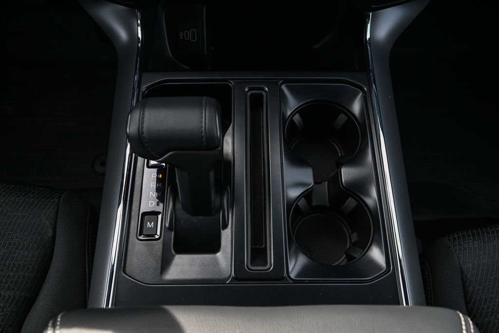 New 2025 Ford F150 XLT w/ Equipment Group 302A MID image 32