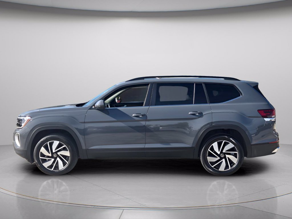 Certified 2026 Volkswagen Atlas SE FWD image 3