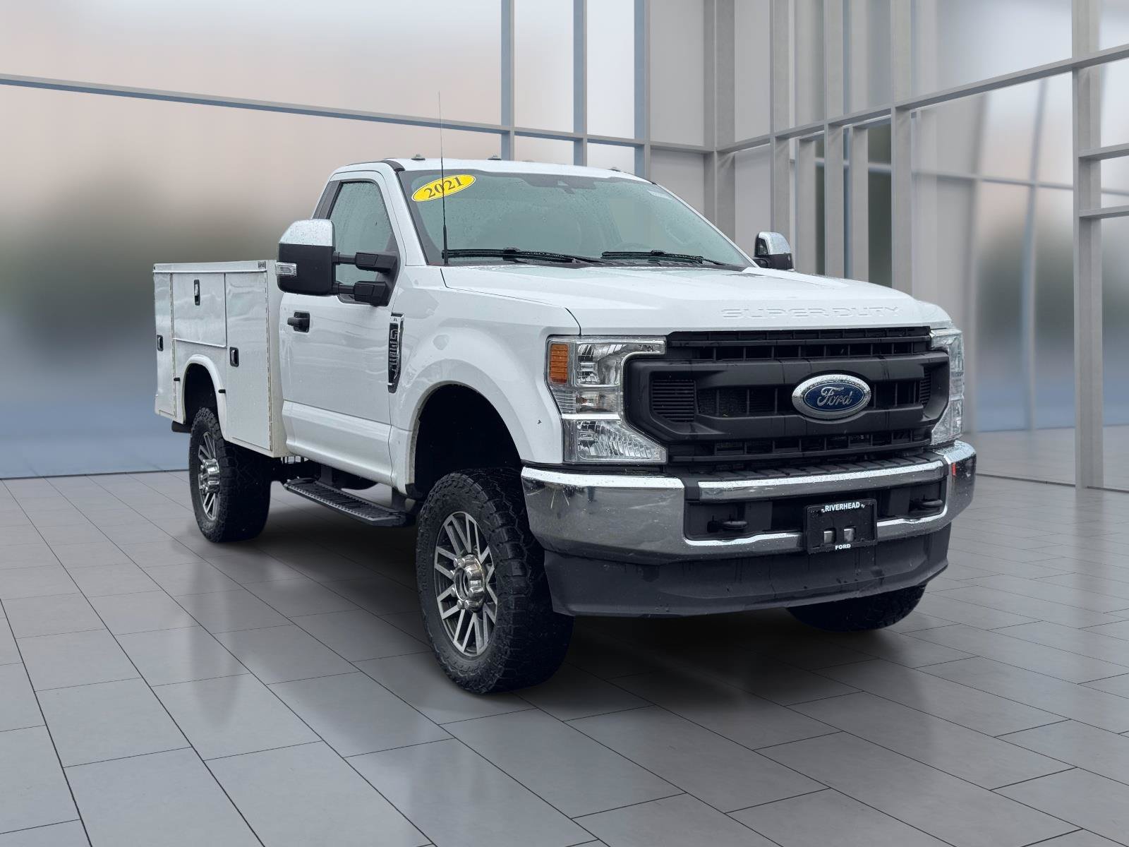 Used 2021 Ford F350 XL w/ Power Equipment Group AWD/4WD image 2