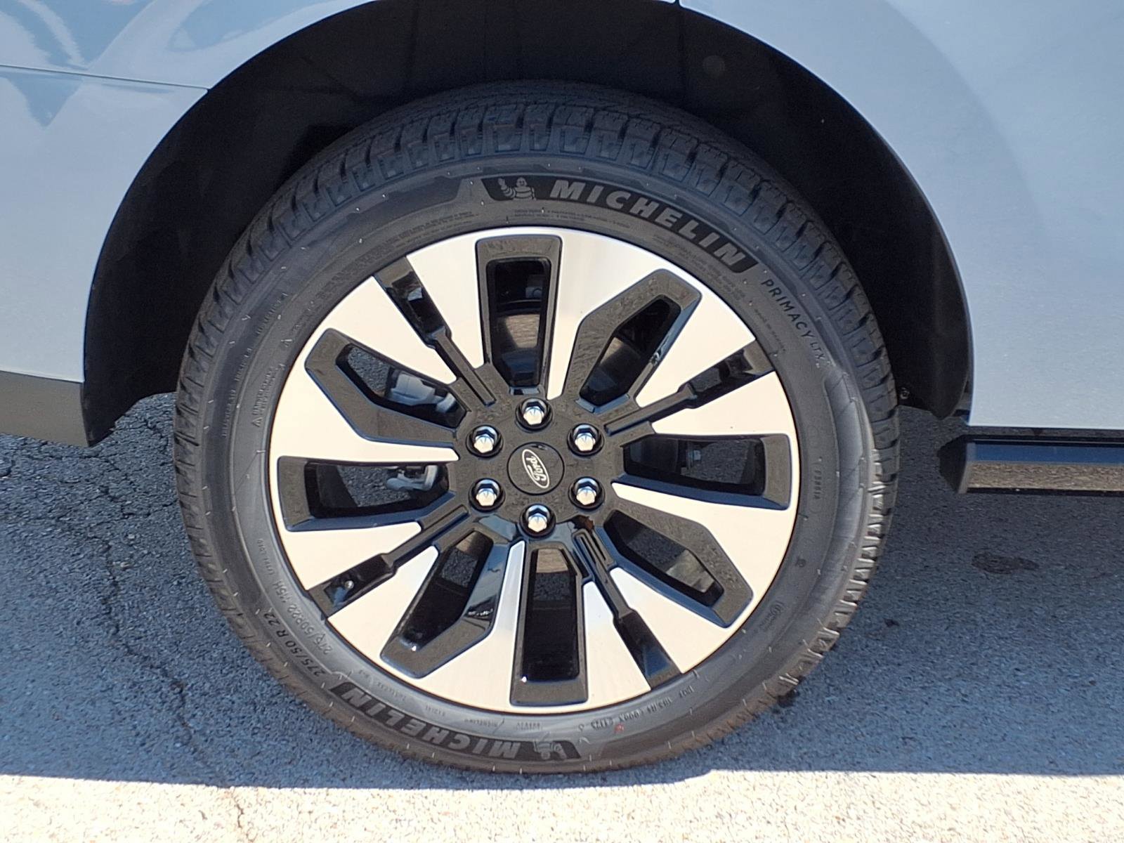 New 2026 Ford Expedition Platinum w/ Driver's Package image 13