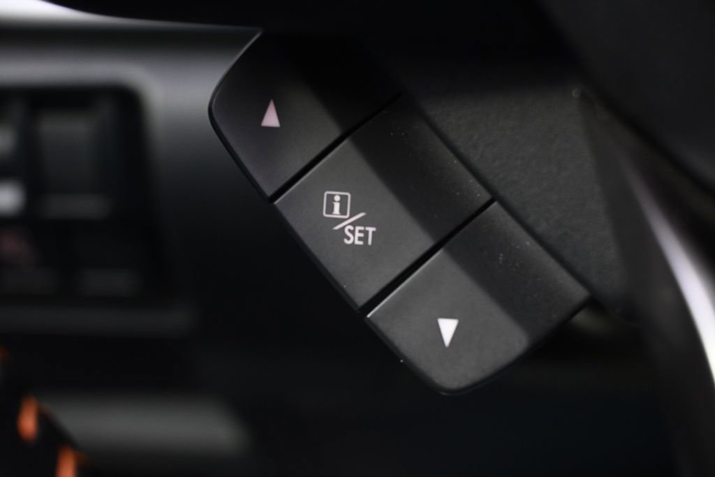 Used 2018 Subaru Crosstrek 2.0i Limited image 35