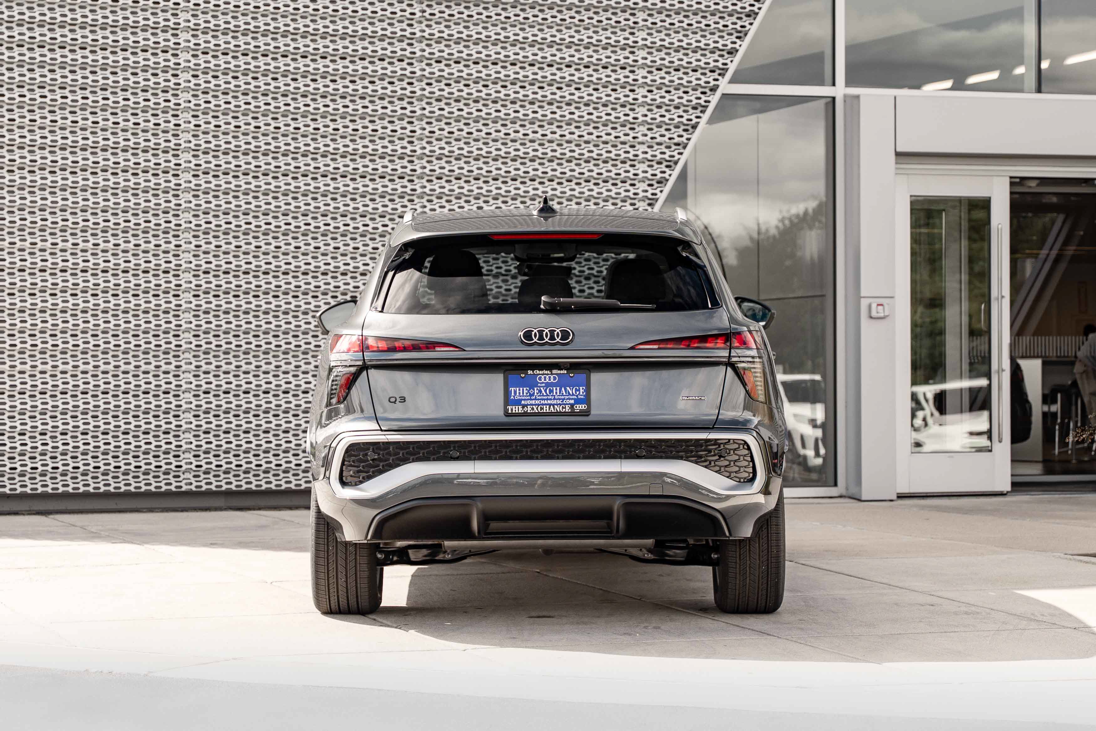 New 2026 Audi Q3 quattro 2.0T AWD/4WD image 22
