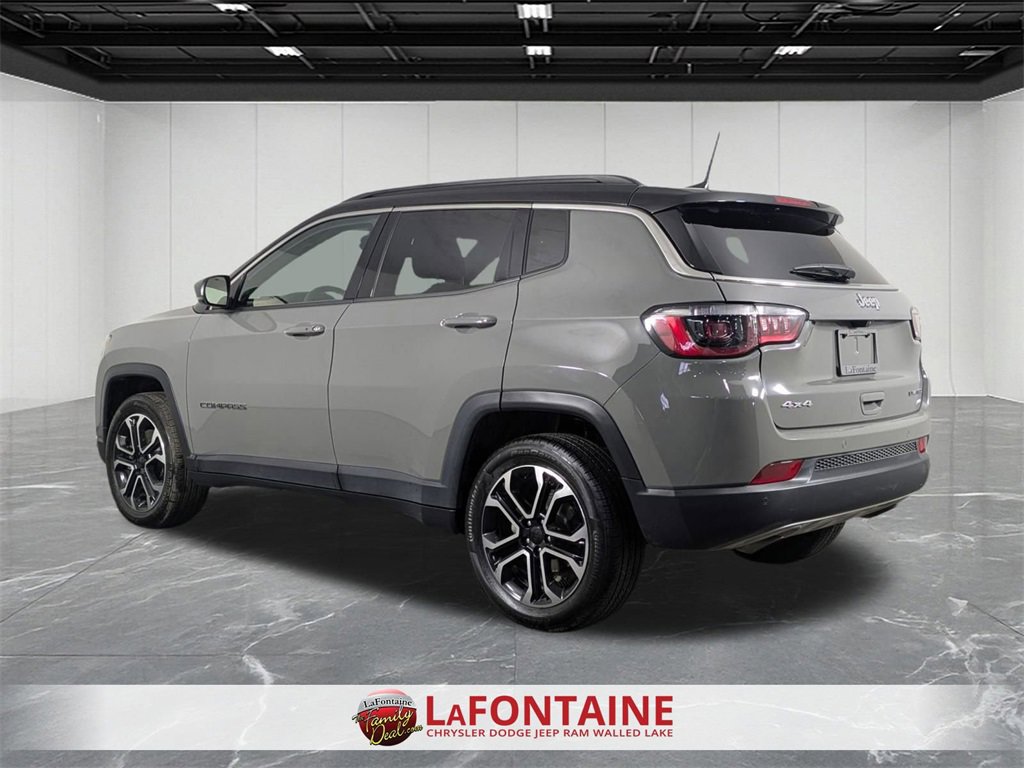 Certified 2023 Jeep Compass Limited image 3