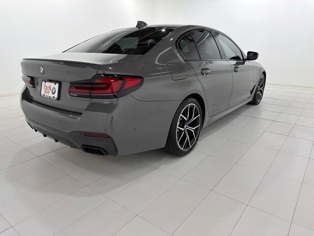 Used 2021 BMW M550i xDrive w/ Executive Package AWD/4WD image 5