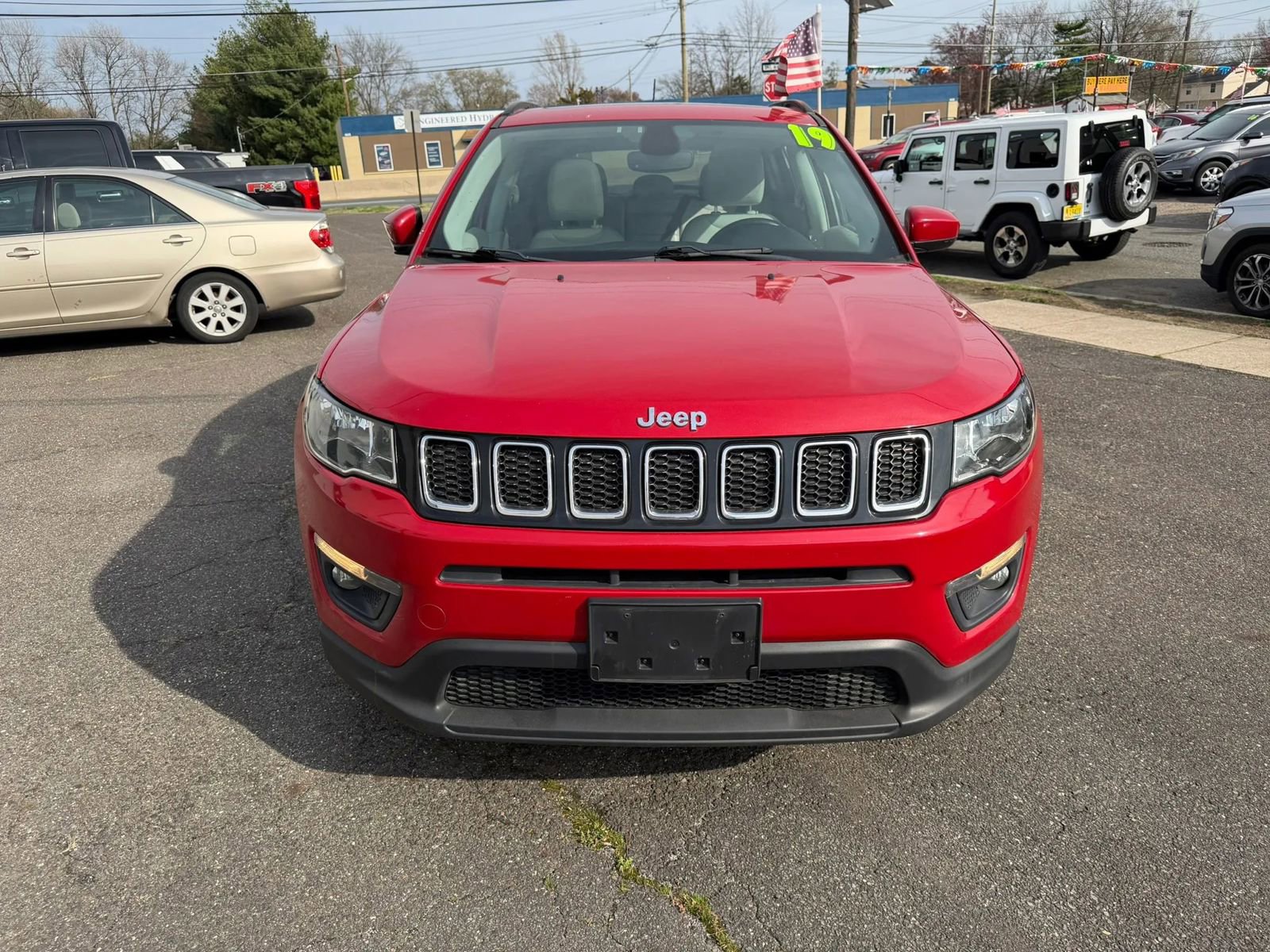 Used 2019 Jeep Compass Latitude w/ Popular Equipment Group image 11