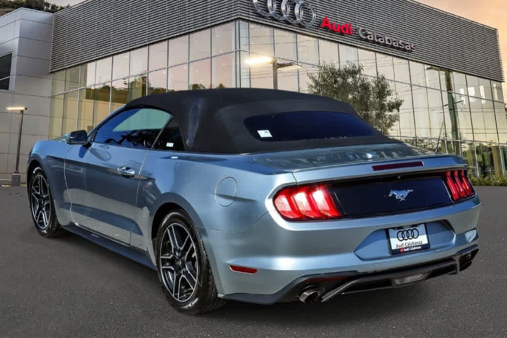 Used 2020 Ford Mustang Premium RWD image 4
