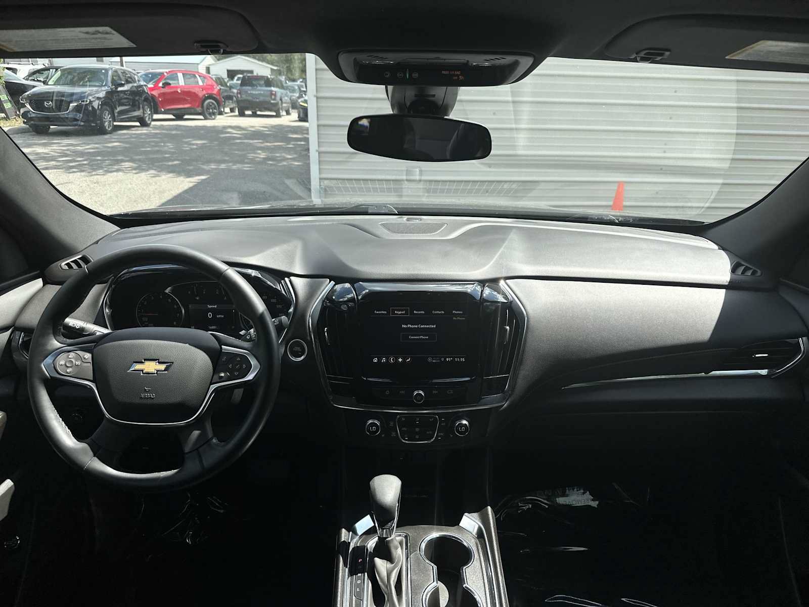 Used 2023 Chevrolet Traverse LT FWD image 14