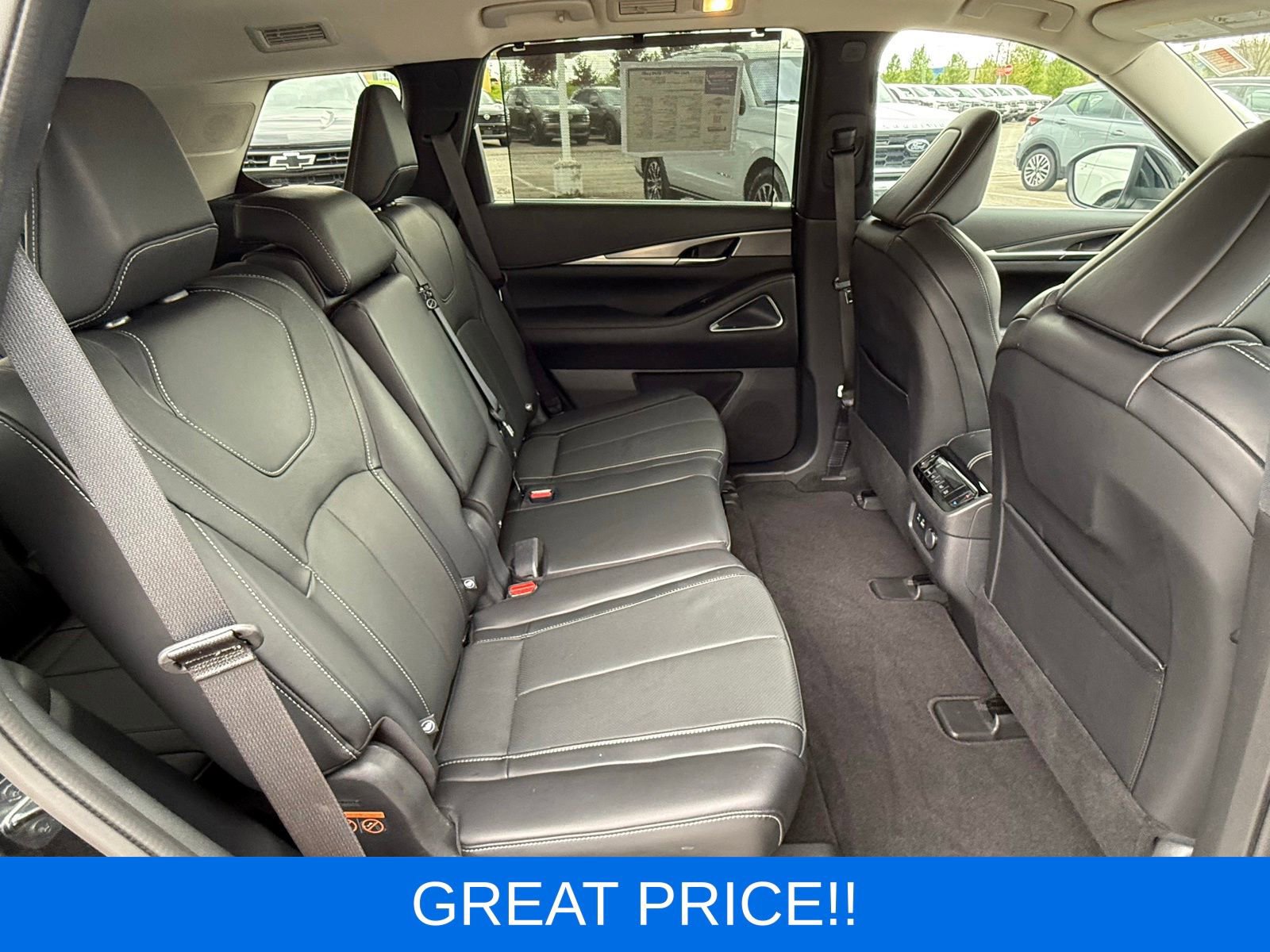 Used 2023 INFINITI QX60 Luxe w/ Performance Audio Package AWD/4WD image 16