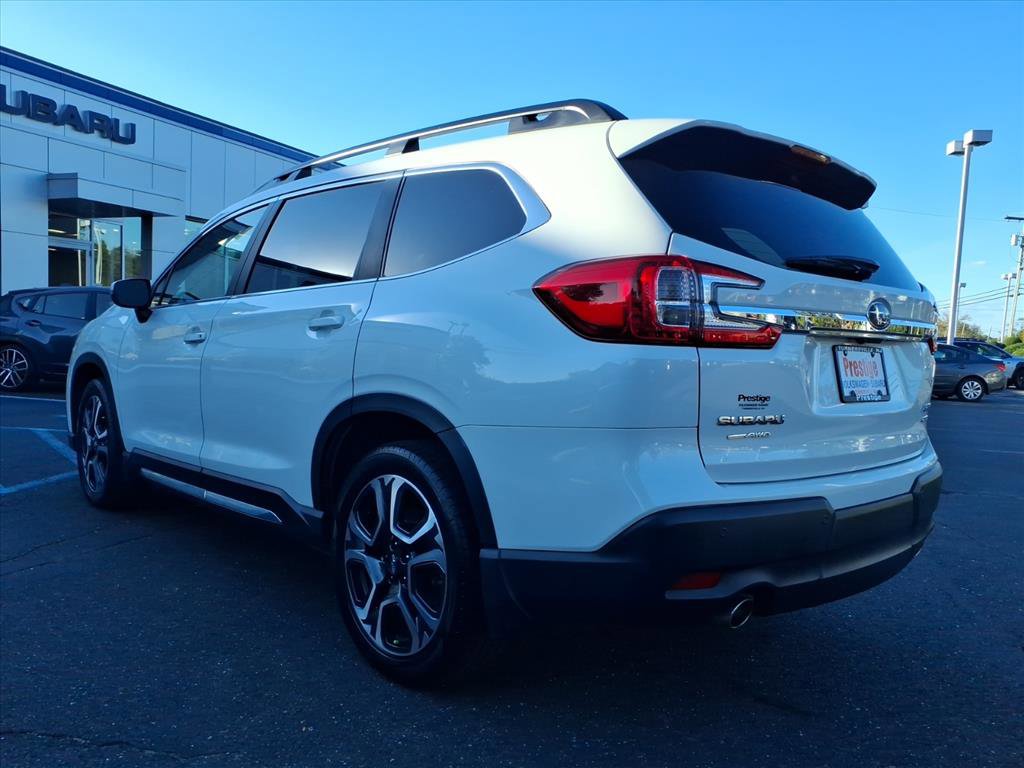 Used 2023 Subaru Ascent Limited image 4