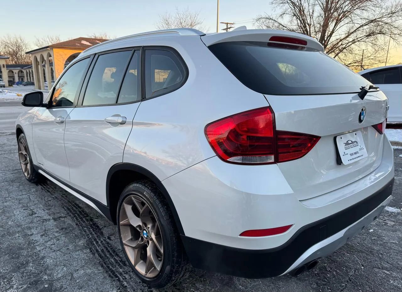 Used 2015 BMW X1 sDrive28i RWD image 10