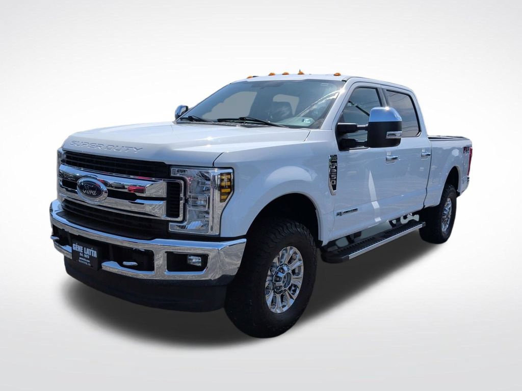 Used 2018 Ford F250 XLT w/ XLT Premium Package AWD/4WD image 3