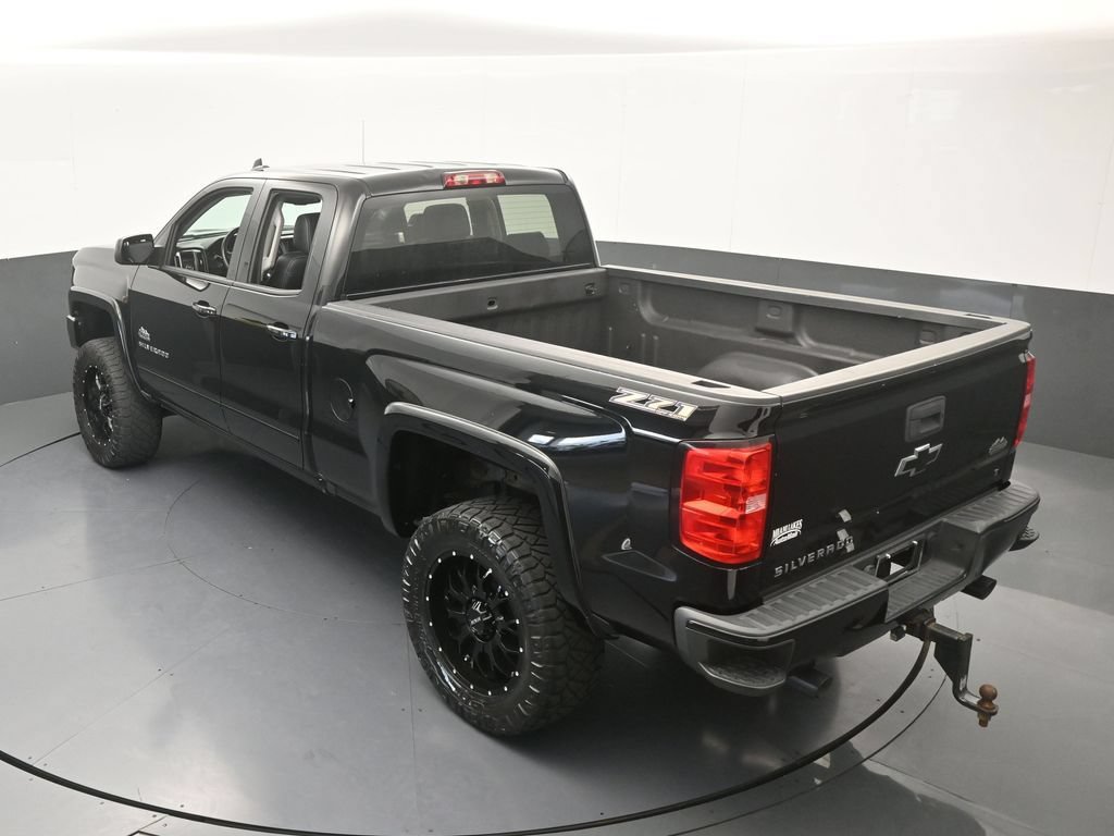 Used 2018 Chevrolet Silverado 1500 LT w/ All Star Edition AWD/4WD image 47