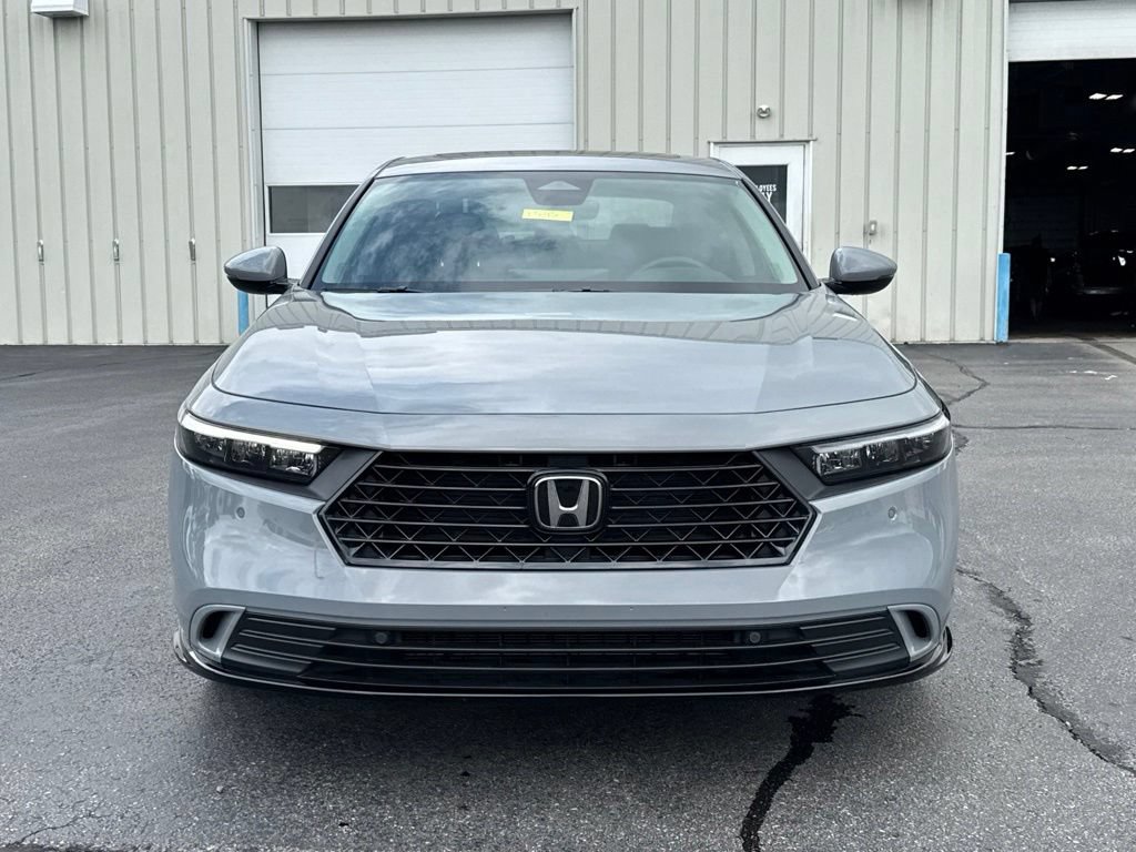 Used 2024 Honda Accord EX-L image 2