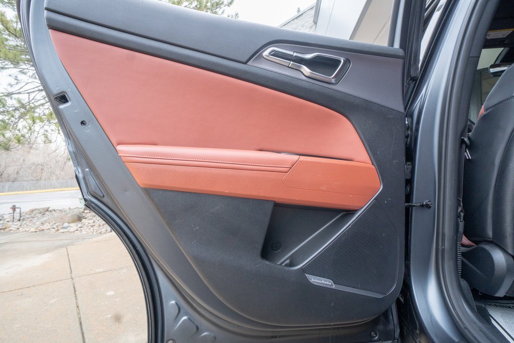 Used 2023 Kia Sportage SX Prestige image 16