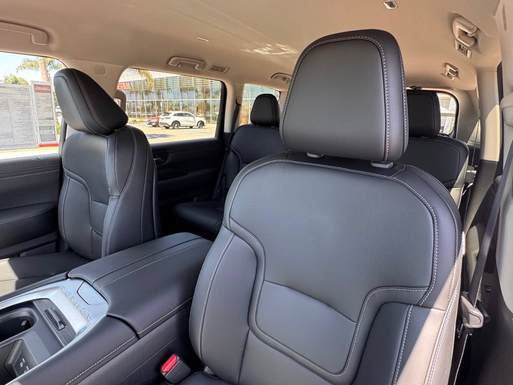 New 2026 Nissan Armada SV RWD image 10