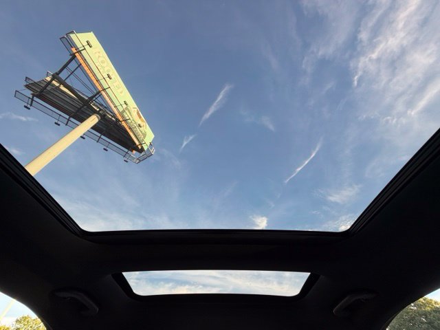 Used 2026 Mercedes-Benz C 300 4MATIC Sedan image 18