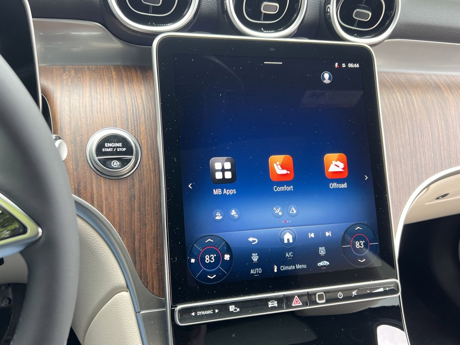 New 2026 Mercedes-Benz GLC 300 4MATIC image 25