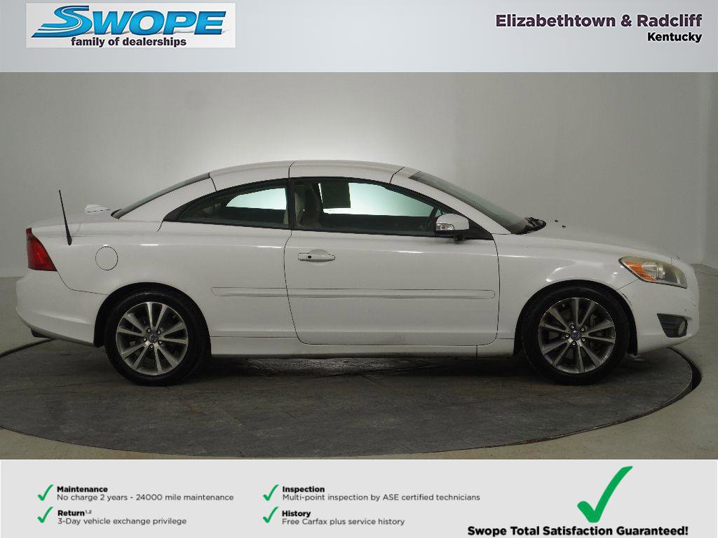 Used 2011 Volvo C70 T5 w/ Multimedia Pkg image 2