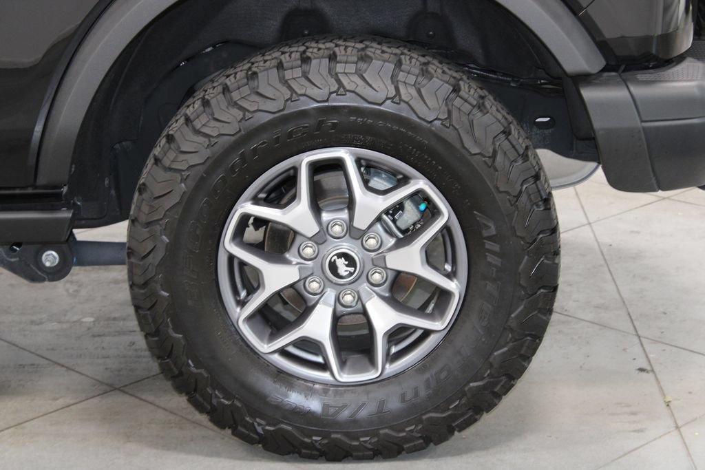 Used 2024 Ford Bronco Badlands AWD/4WD image 16