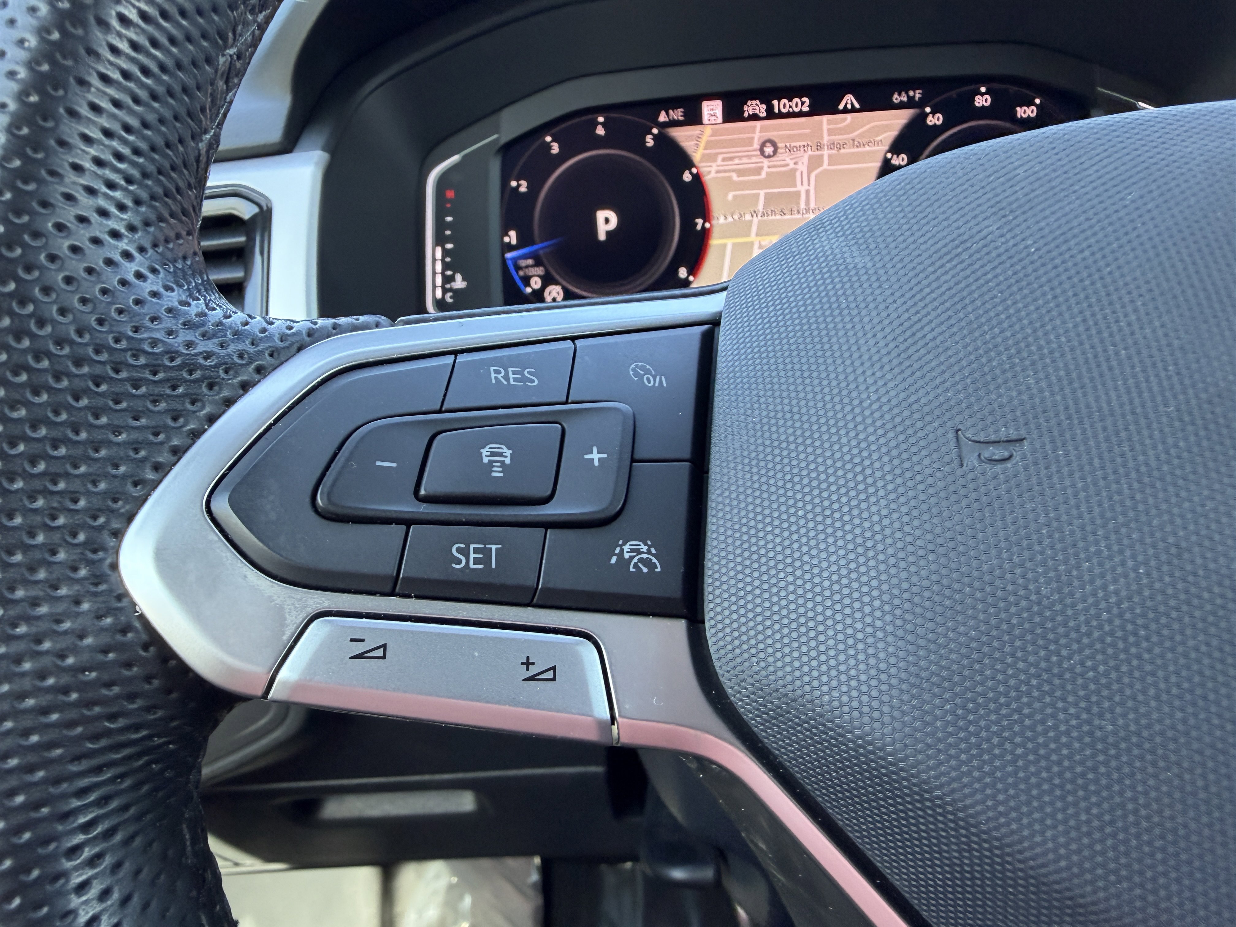 Used 2023 Volkswagen Atlas Cross Sport SEL R-Line image 26