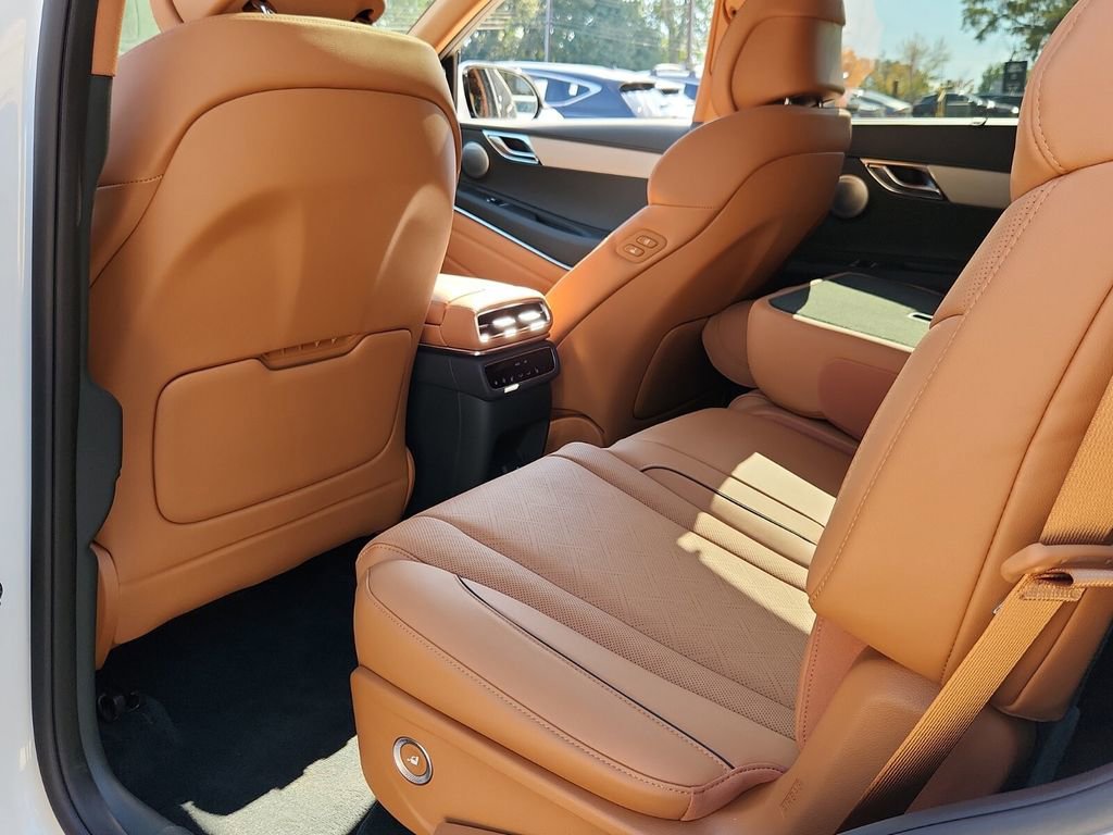New 2026 Genesis GV80 2.5T Prestige image 7