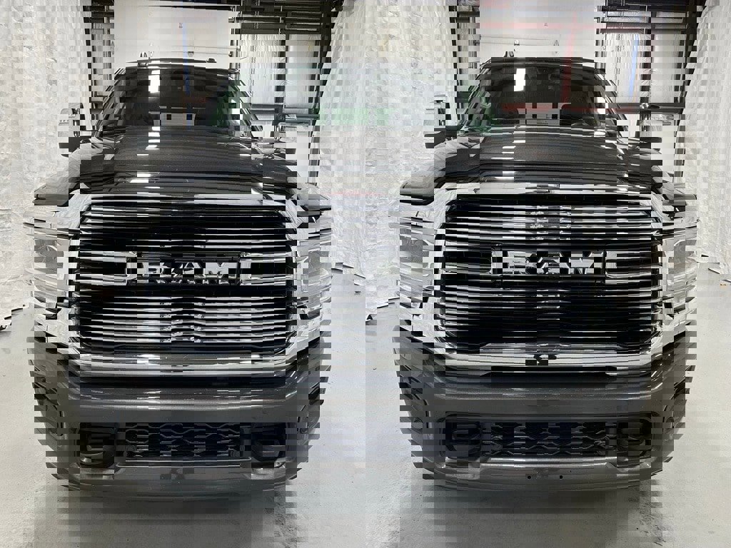 Used 2024 RAM 2500 Laramie image 2