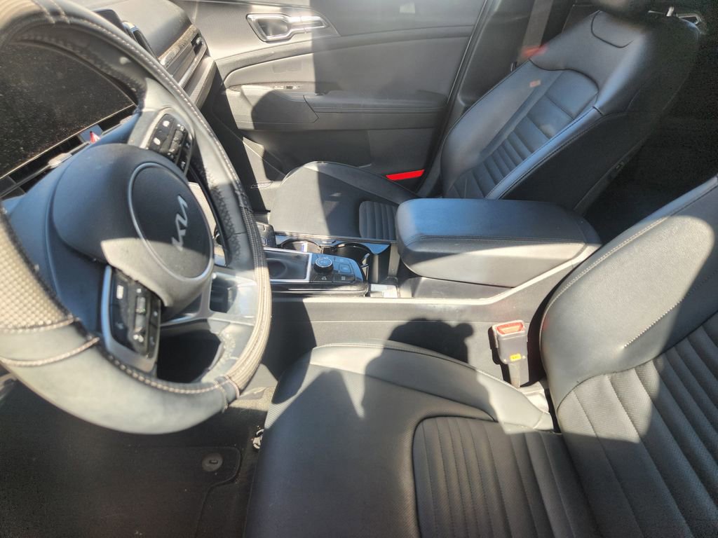 Certified 2024 Kia Sportage SX image 24