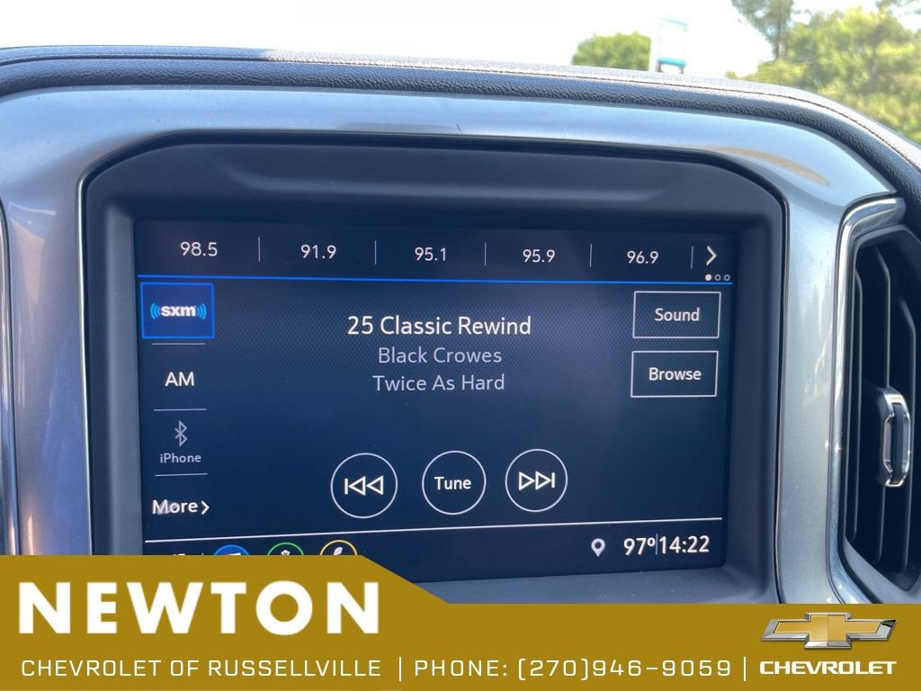 Used 2022 Chevrolet Silverado 1500 RST AWD/4WD image 10