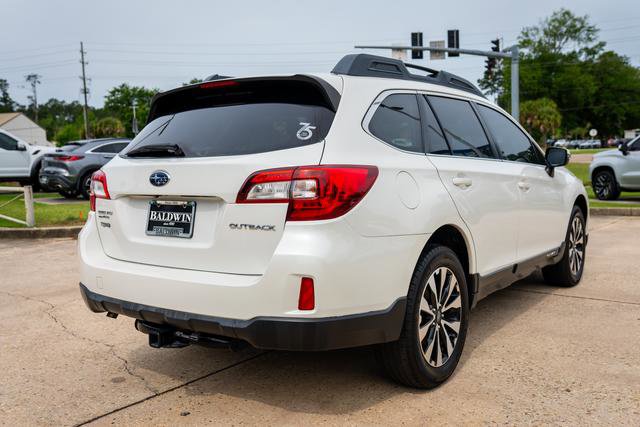 Used 2015 Subaru Outback 2.5i Limited AWD/4WD image 18