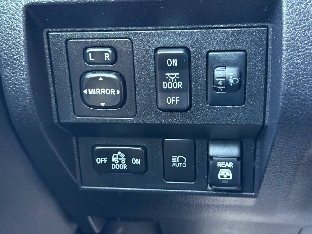 Used 2020 Toyota Tundra TRD Pro AWD/4WD image 29