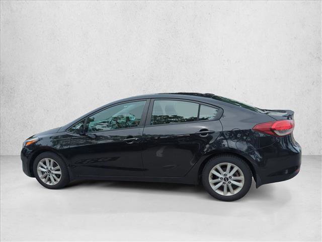 Used 2017 Kia Forte S FWD image 6