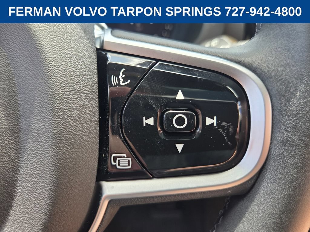New 2026 Volvo XC60 B5 Plus w/ Protection Package Premier AWD/4WD image 28