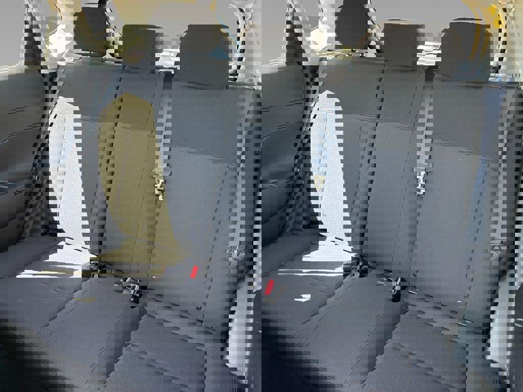 New 2026 Hyundai Kona SE image 32