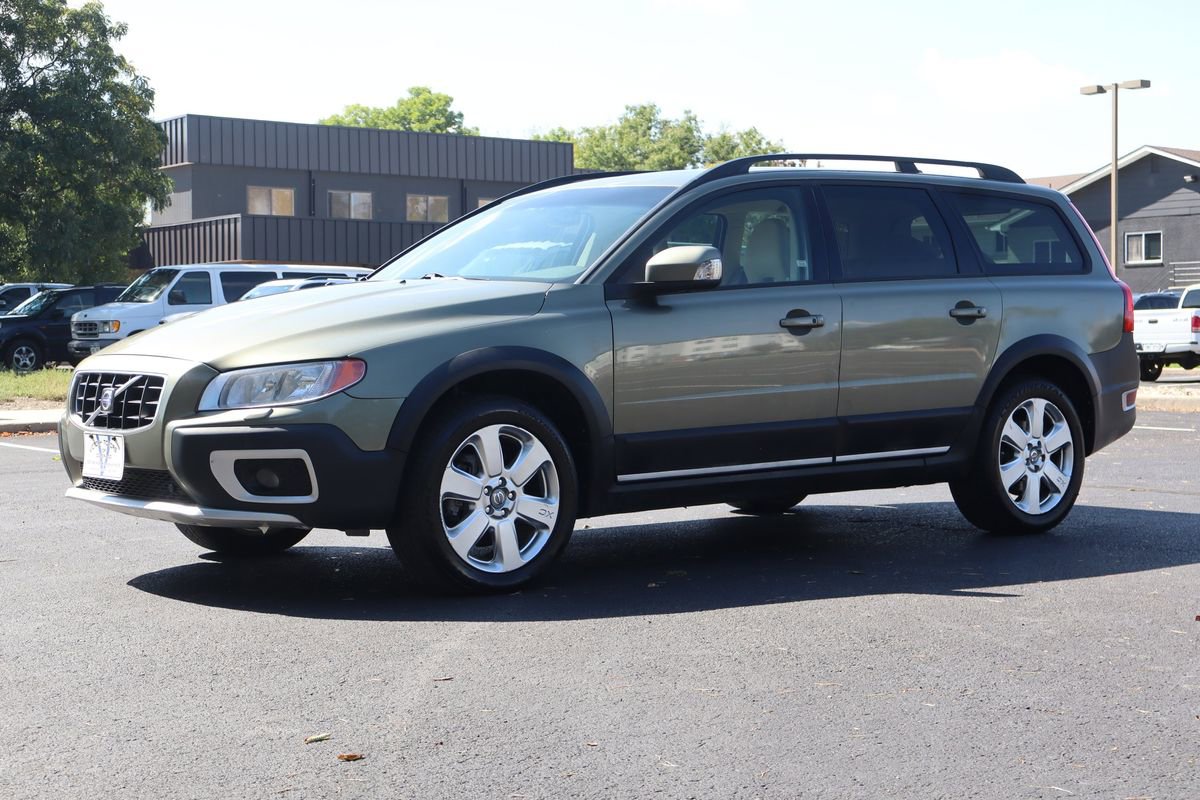 Used 2009 Volvo XC70 T6 image 11