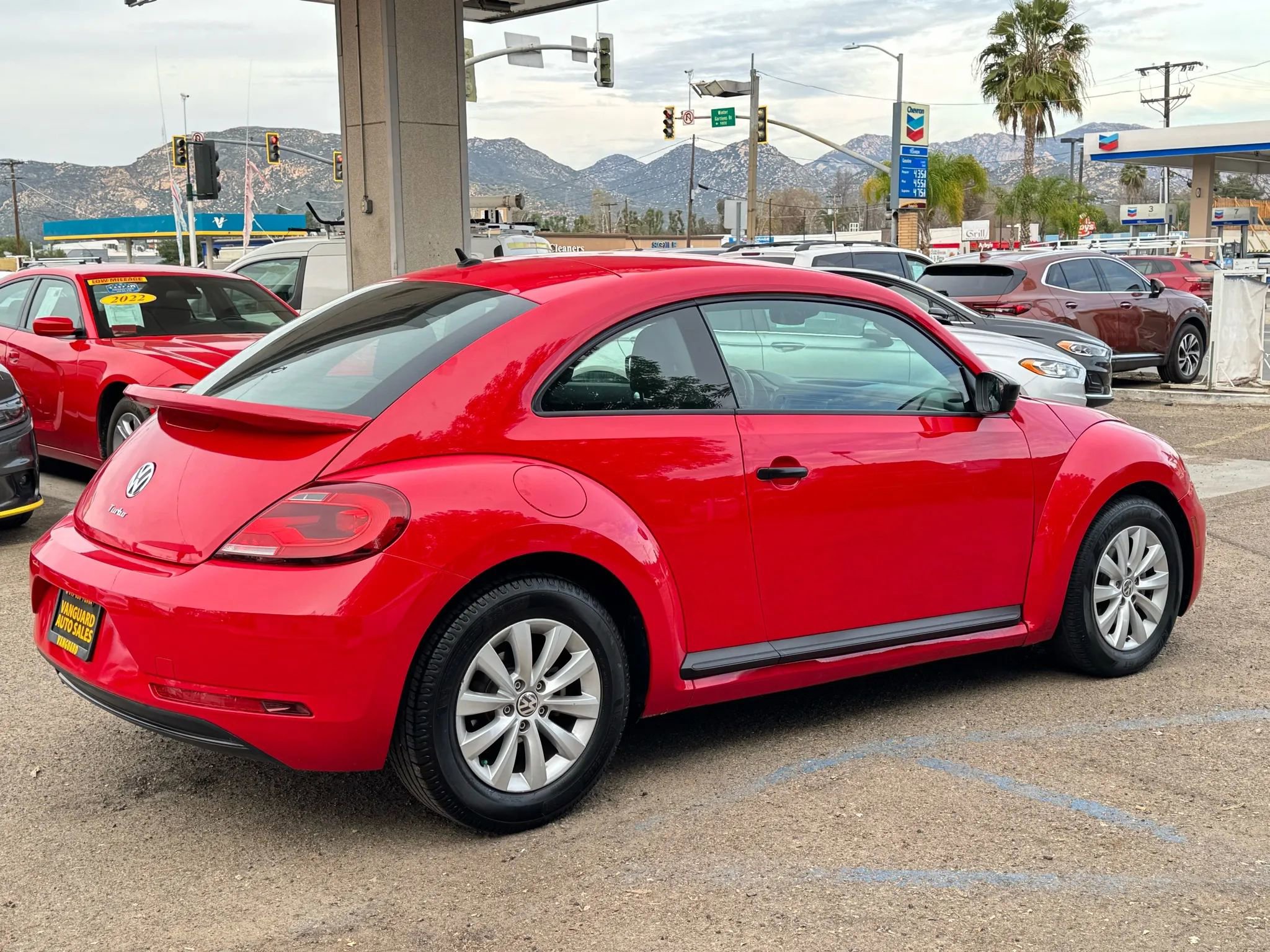 Used 2017 Volkswagen Beetle 1.8T S FWD image 36