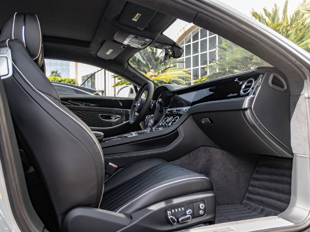 New 2026 Bentley Continental GT Azure AWD/4WD image 22