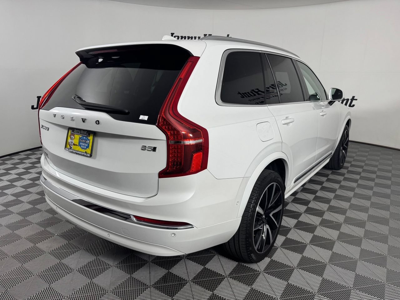 Used 2024 Volvo XC90 B5 Plus AWD/4WD image 6