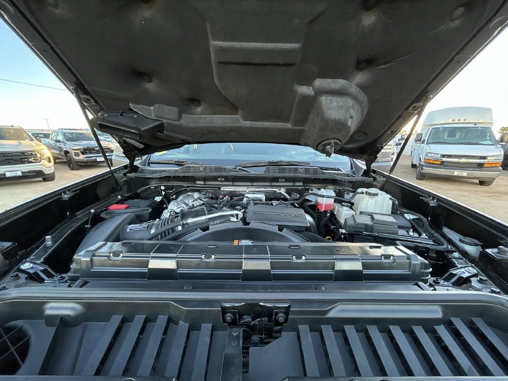 Certified 2025 Chevrolet Silverado 2500 LTZ w/ LTZ Premium Package AWD/4WD image 35