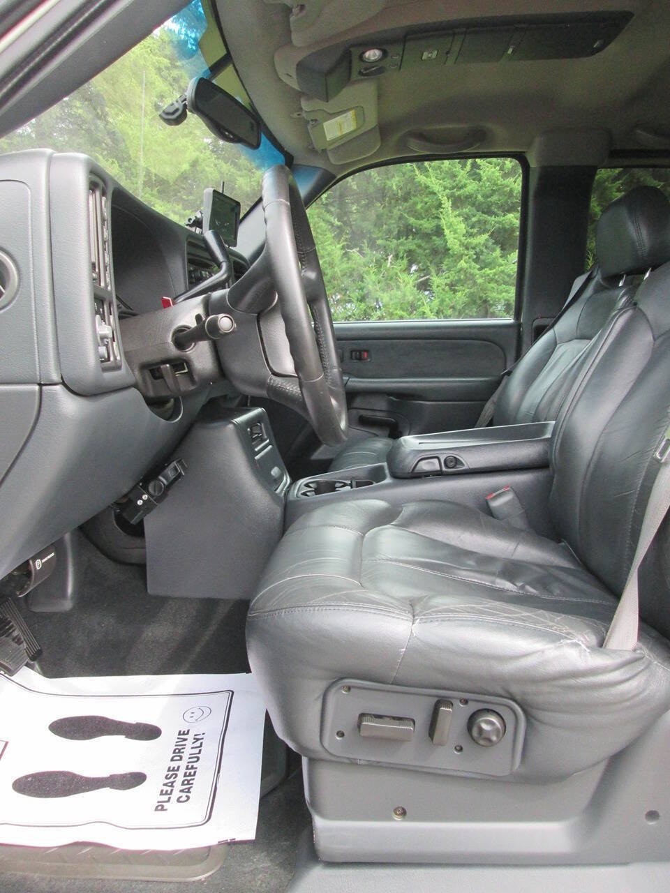 Used 2000 Chevrolet Silverado 2500 LT AWD/4WD image 11