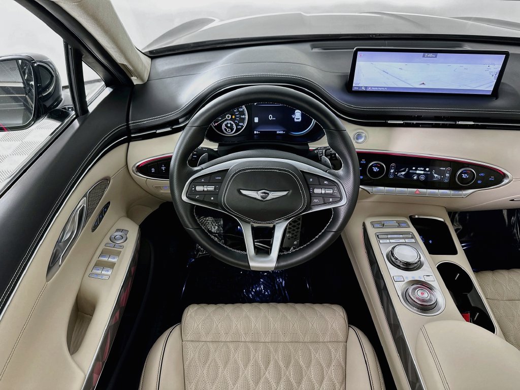 Used 2024 Genesis GV70 3.5T Sport w/ Sport Advanced Package AWD/4WD image 23