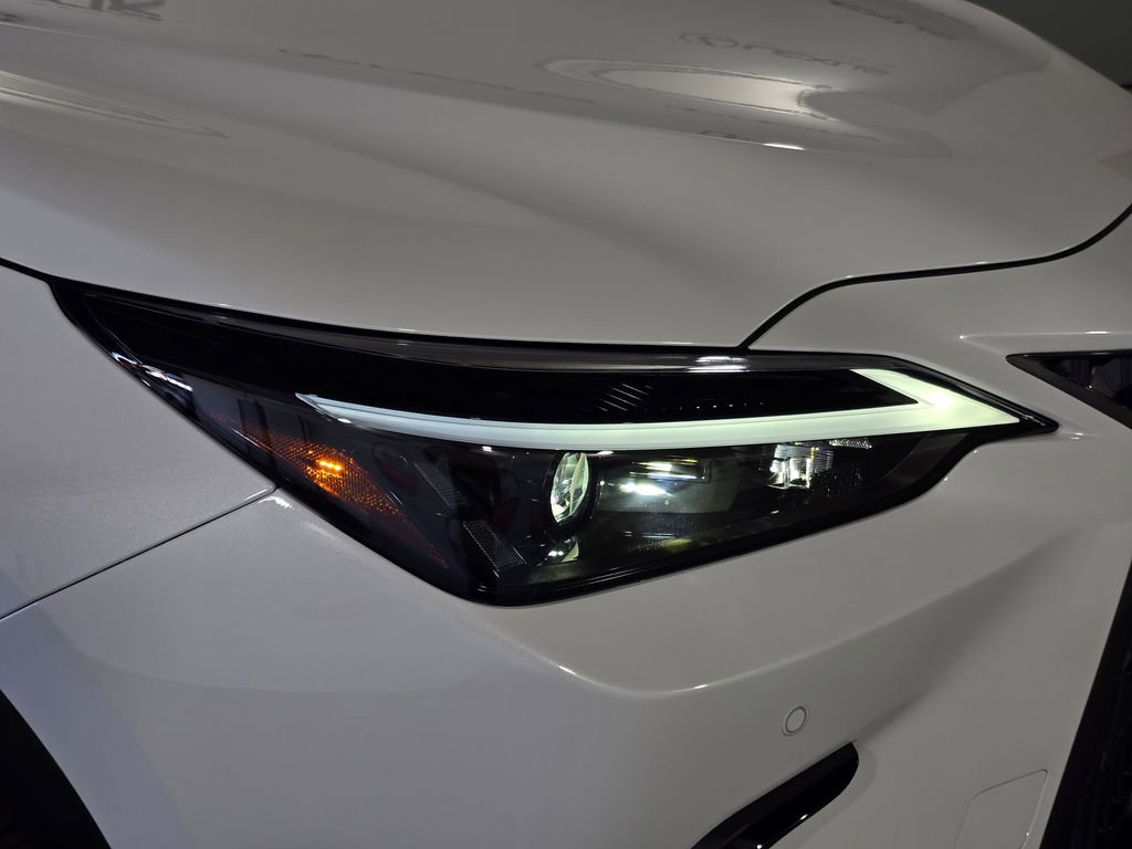 New 2026 Lexus NX 350h FWD w/ Premium image 5