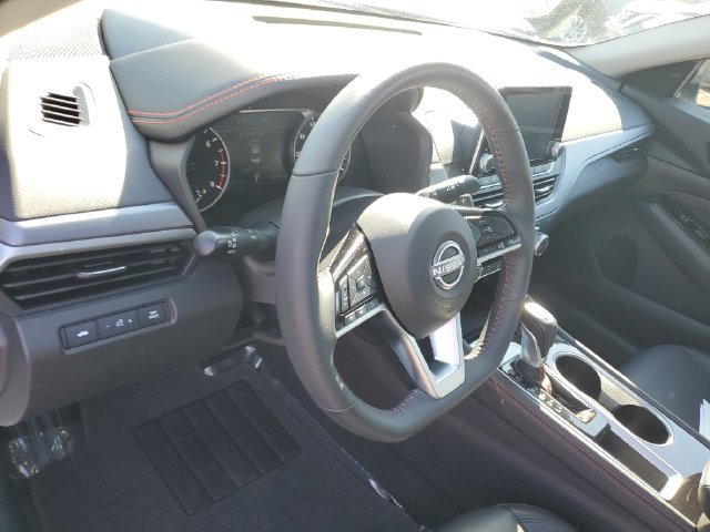 Certified 2023 Nissan Altima 2.5 SR FWD image 19
