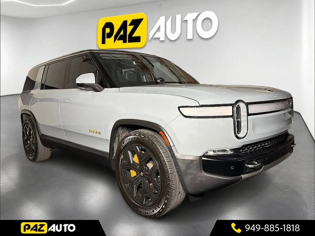 Used 2023 Rivian R1S Adventure AWD/4WD image 7