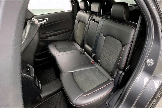 Used 2021 Ford Edge ST-Line w/ Class II Trailer Tow Package AWD/4WD image 20
