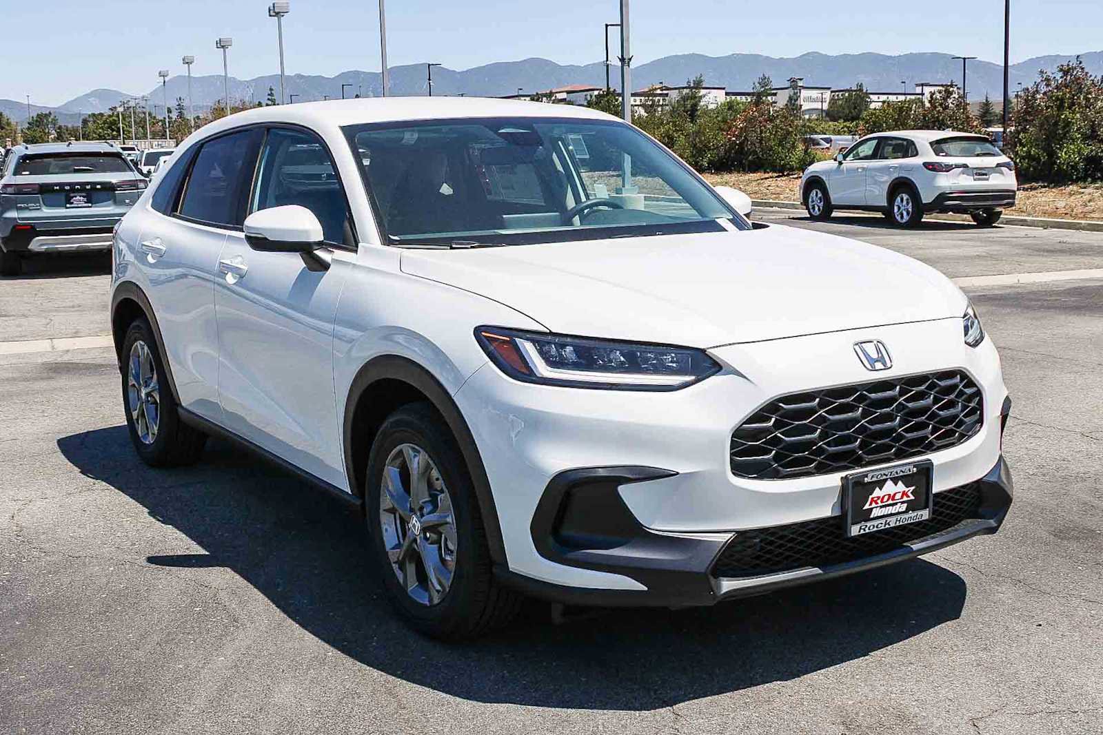 New 2027 Honda HR-V LX image 3