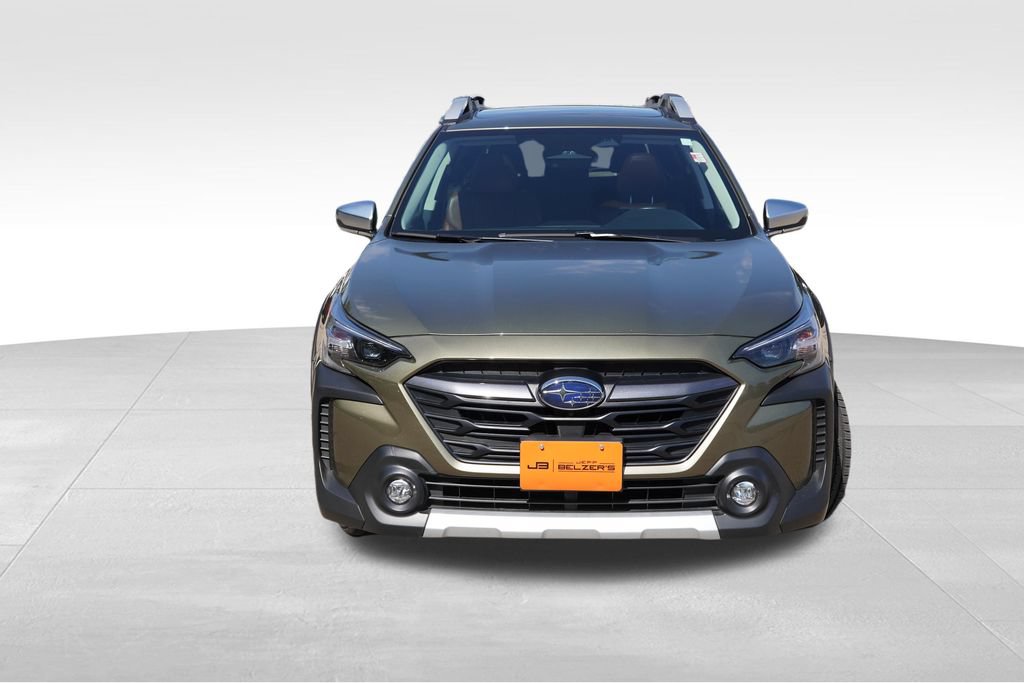 Used 2025 Subaru Outback Touring AWD/4WD image 12