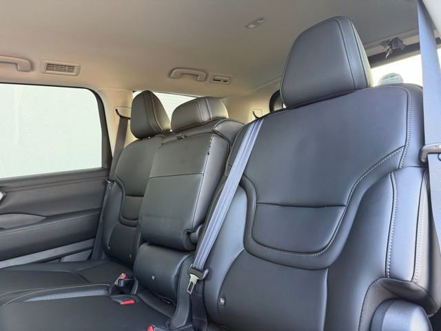 New 2026 Nissan Armada SV image 14