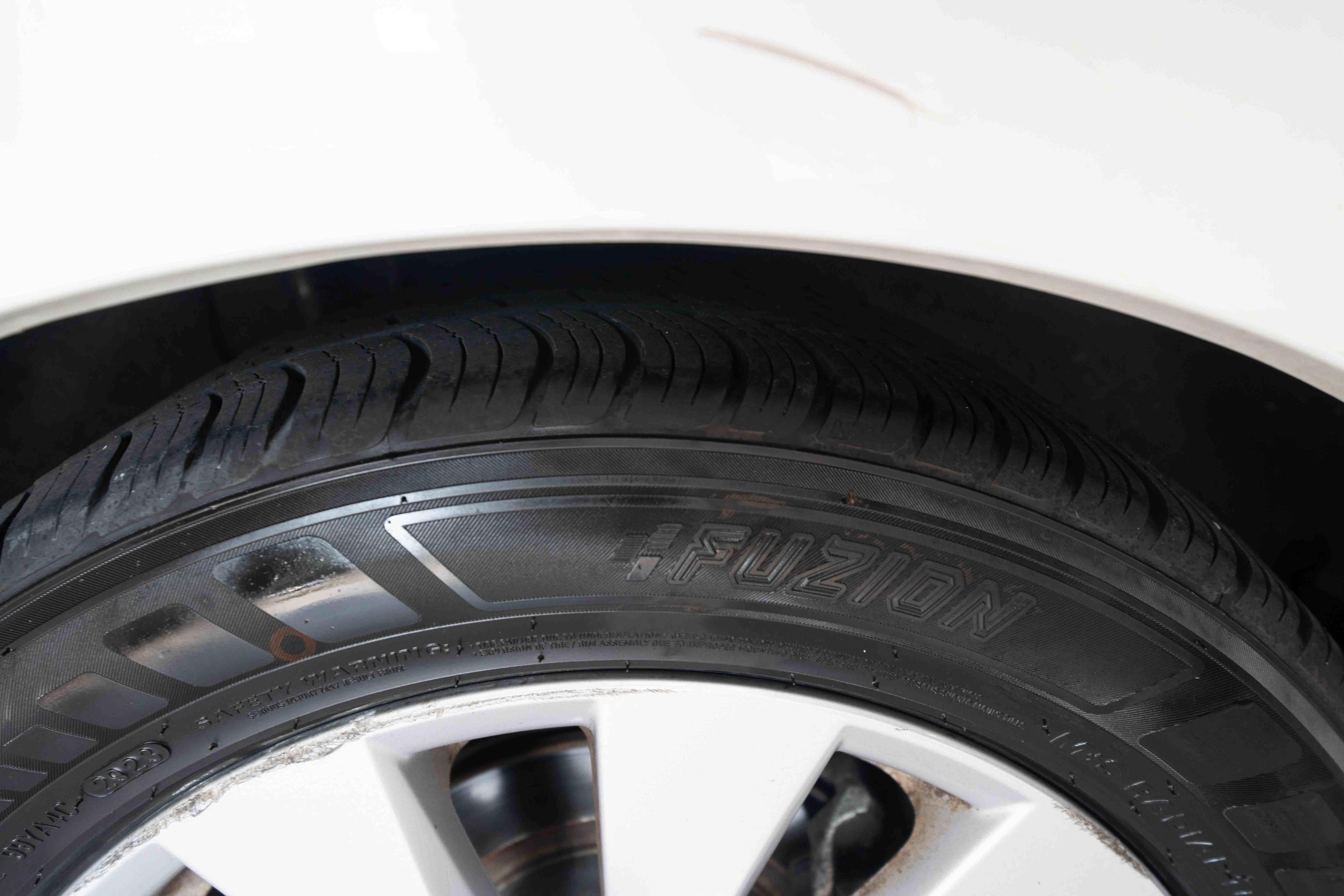 Used 2013 Honda Accord EX-L image 29
