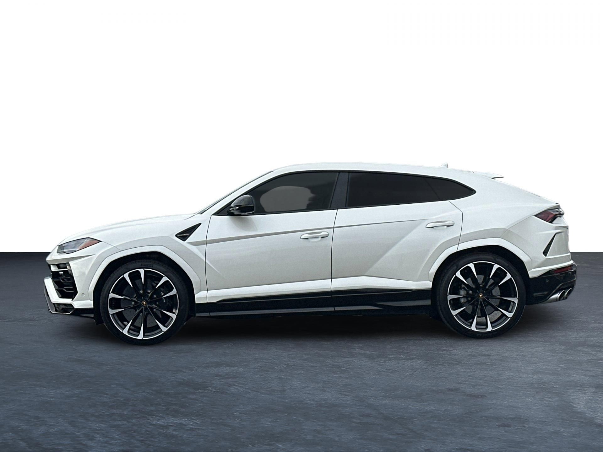 Used 2022 Lamborghini Urus image 11
