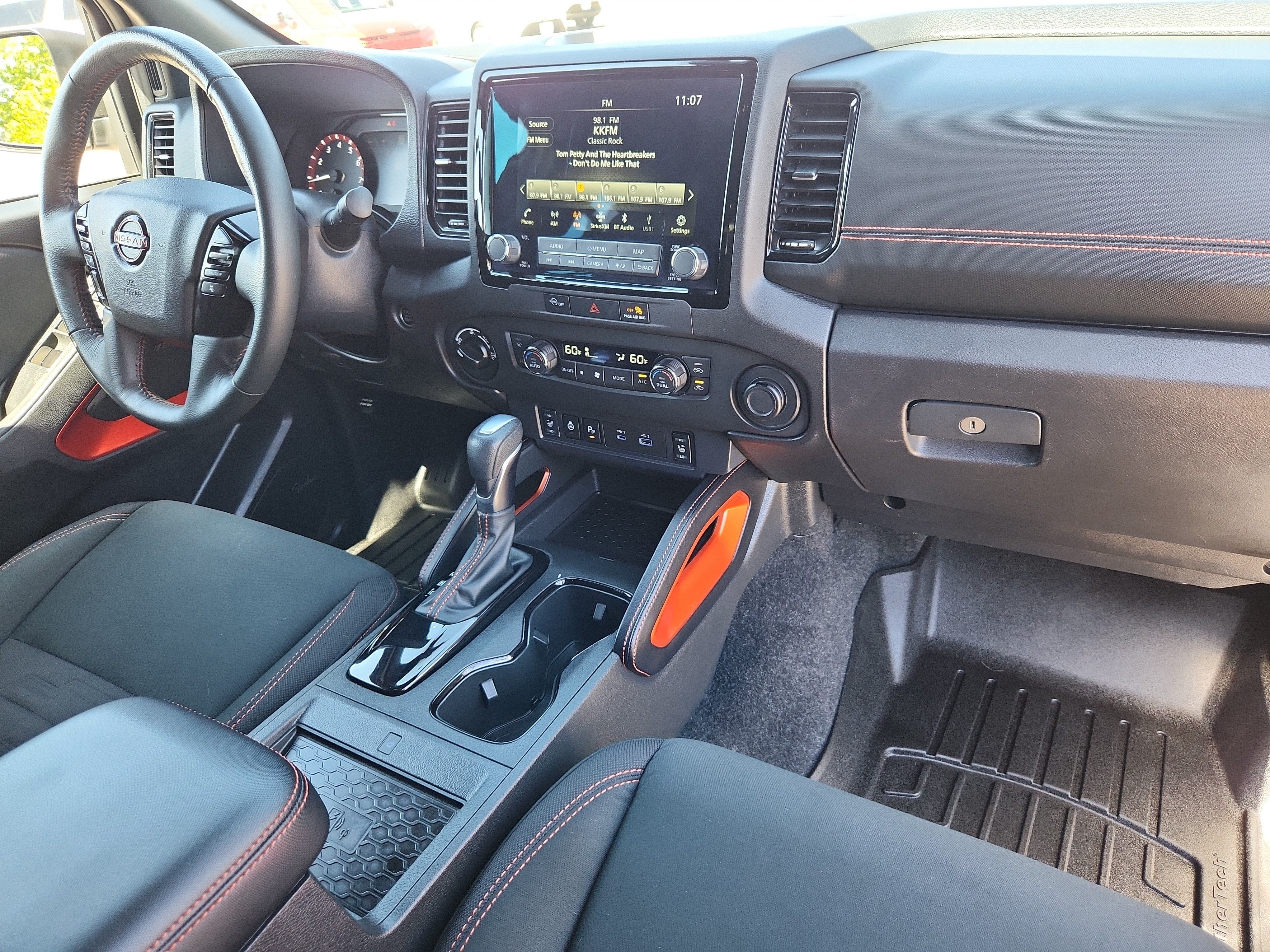 Used 2024 Nissan Frontier PRO-4X w/ Pro Convenience Package AWD/4WD image 14